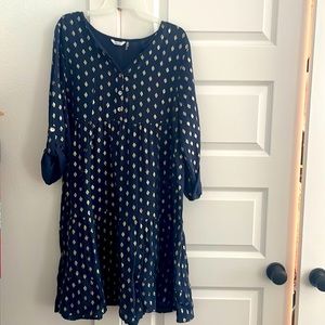Cute babydoll style dress with sparkle! NWOT